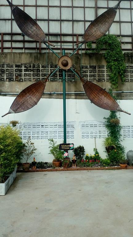 Kanghun Vintage Resort Kham Yai Экстерьер фото